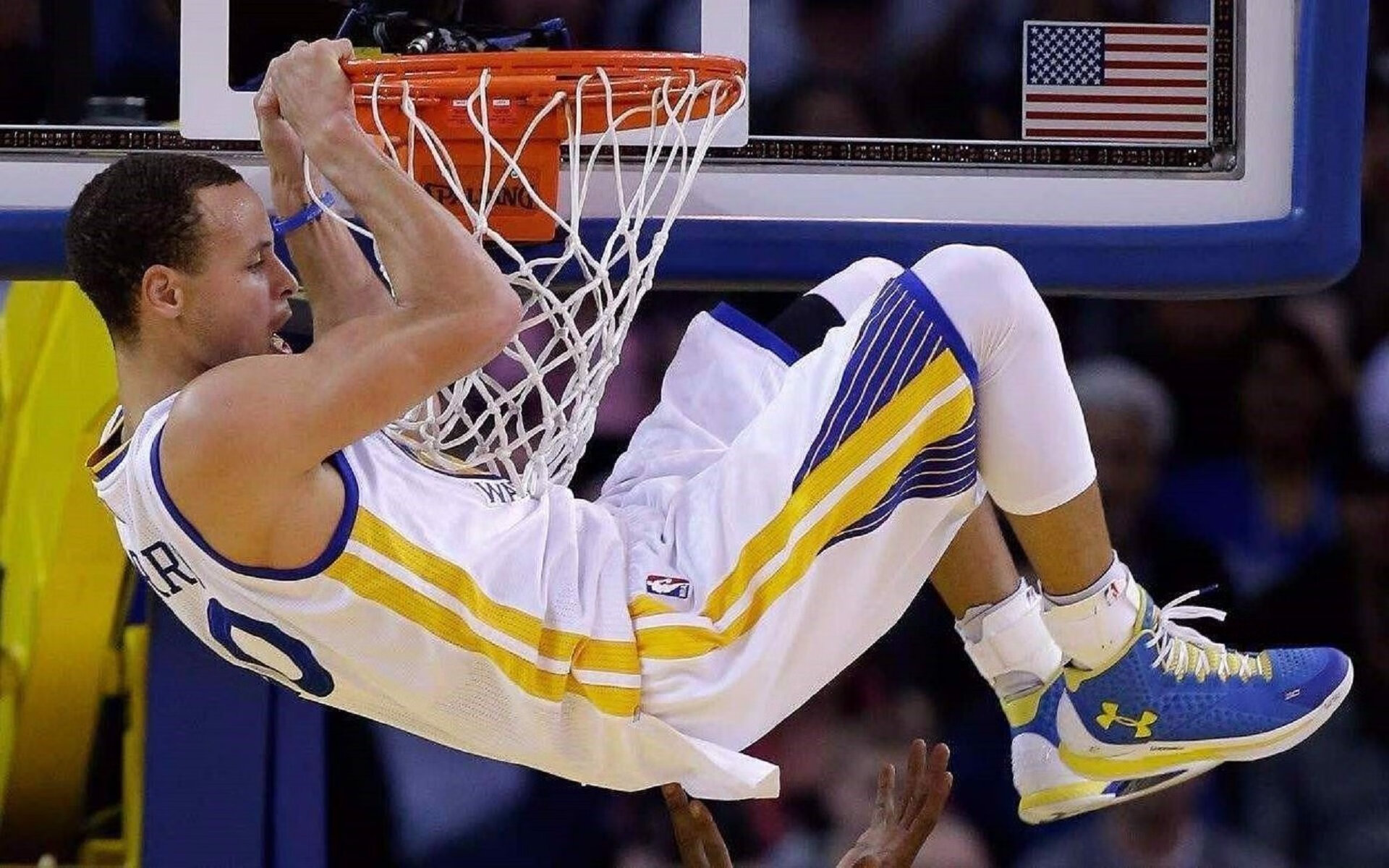 跨界狂想！从热刺到NBA，从门线救险到全明星，体育奇景大乱炖